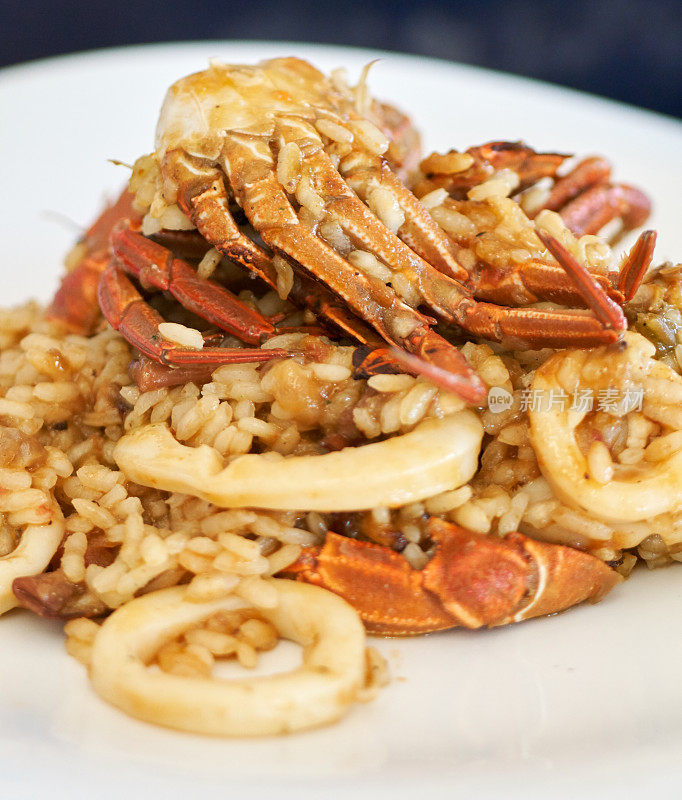 佩拉德内科拉 - 天鹅绒蟹海鲜饭， 西班牙